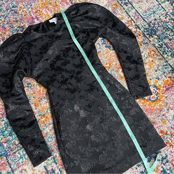 & Other Stories Textured Puff Sleeve Black Dress sz 0 Mini Jacquard XS - Picture 16 of 16